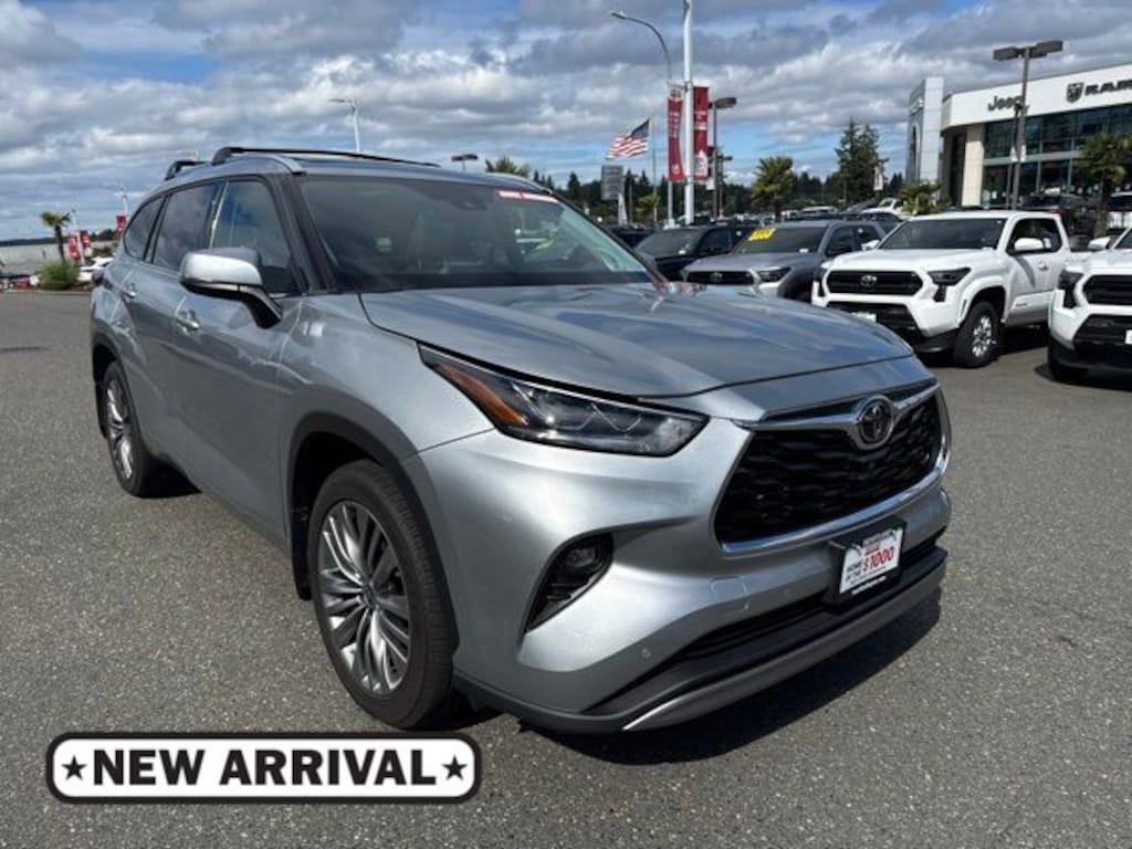Used 2021 Toyota Highlander Platinum SUV