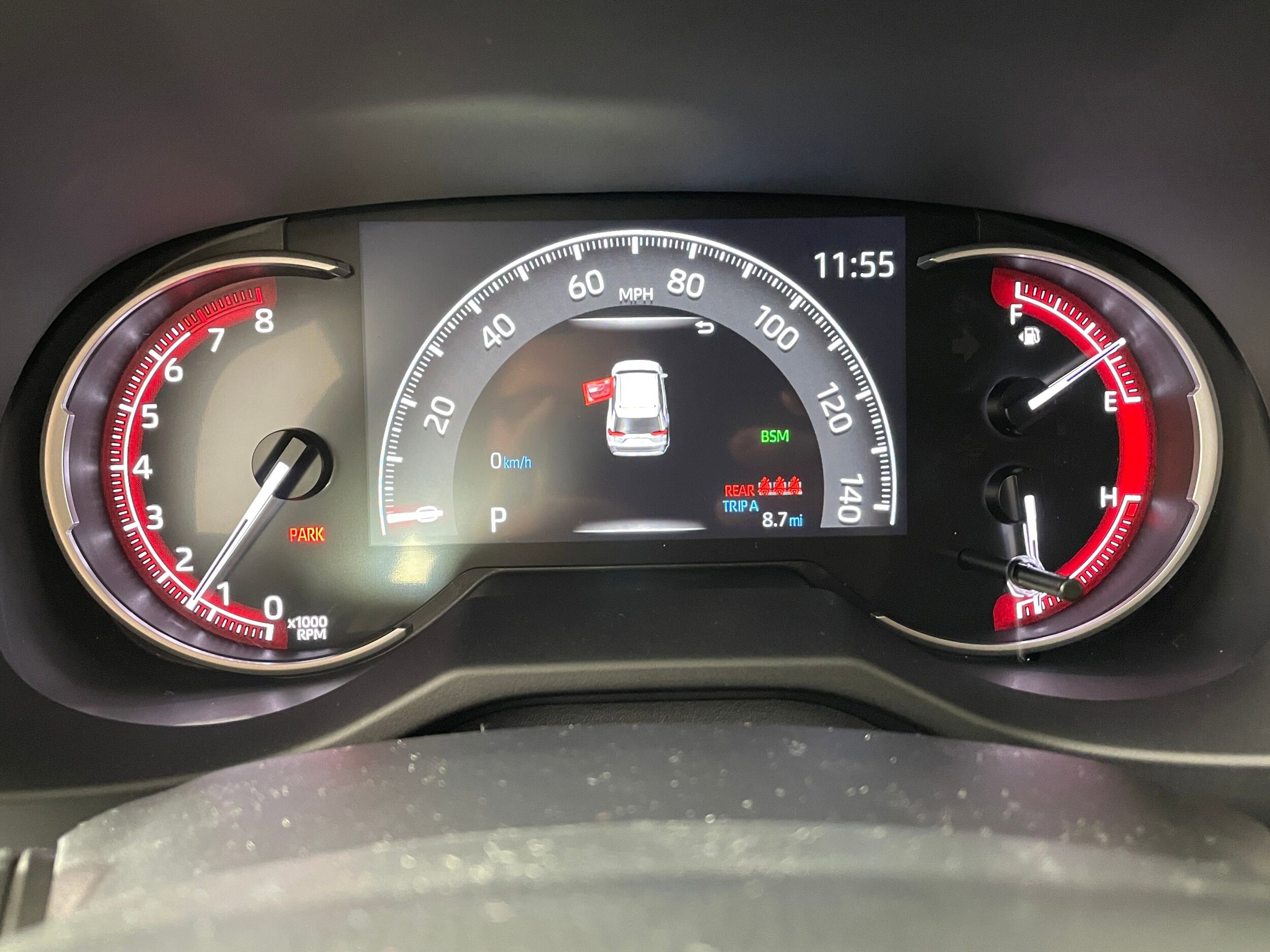 2025 Toyota RAV4 XLE photo 3