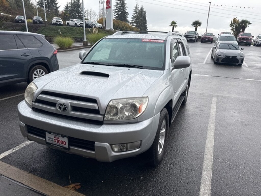 Used 2004 Toyota 4Runner SR5 V6 SUV