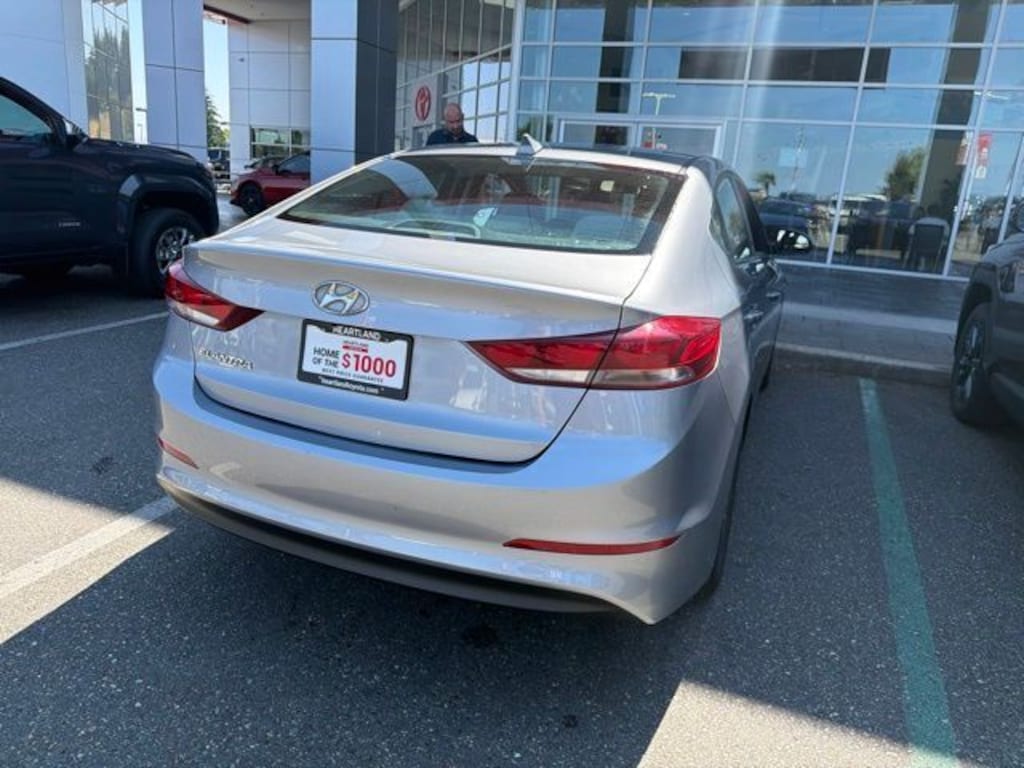 Used 2017 Hyundai Elantra SE Sedan