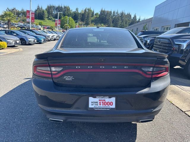 2018 Dodge Charger SXT photo 5