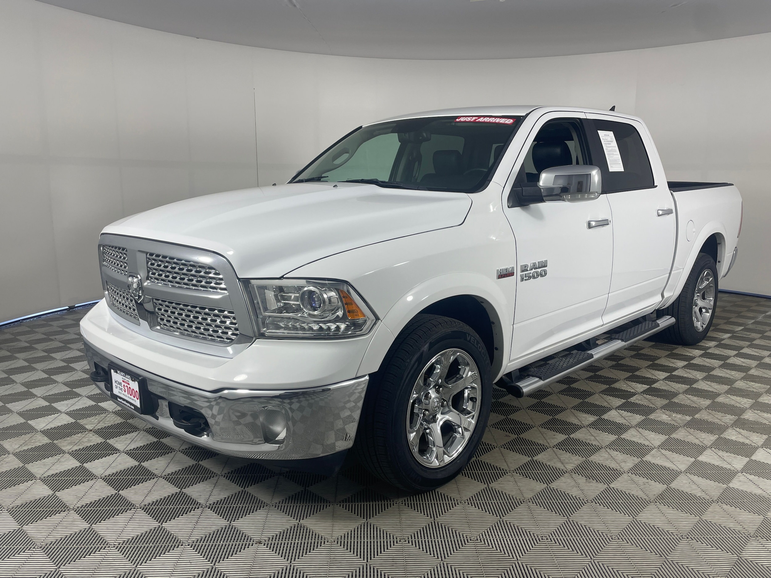 2017 RAM 1500 Laramie 4x4 Crew Cab 5'7's photo