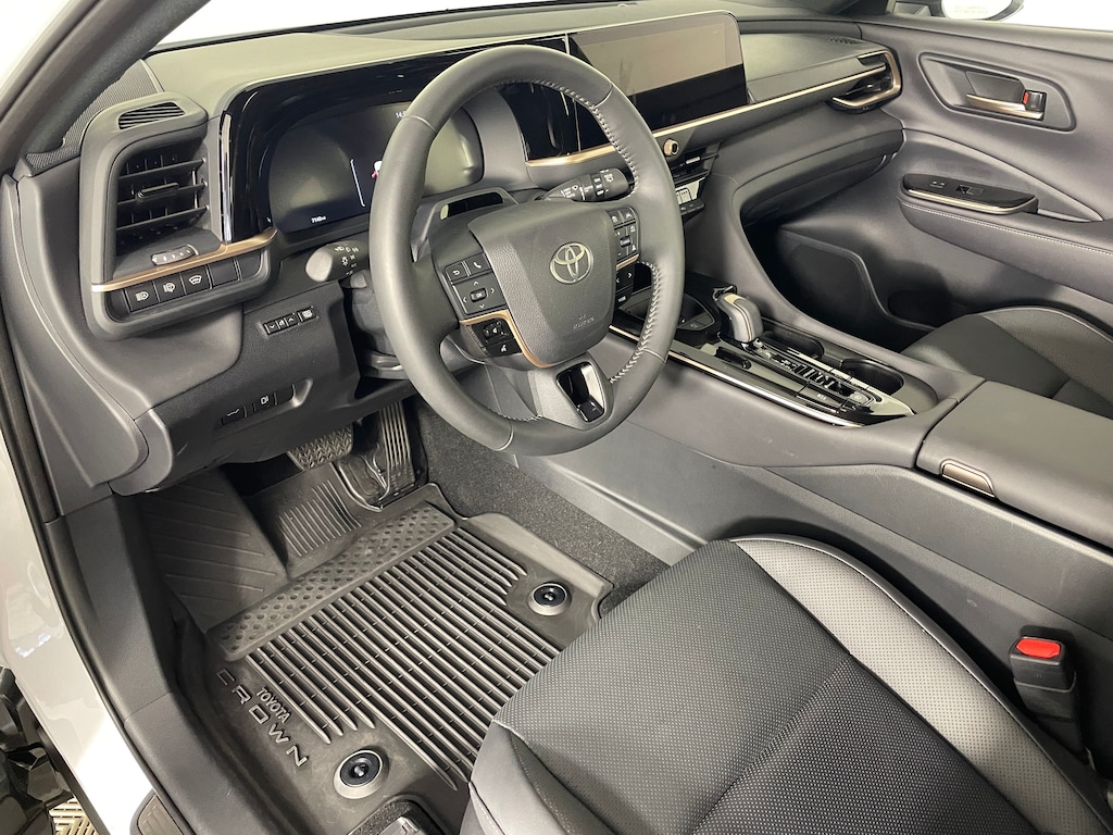 Certified 2025 Toyota Crown Signia Limited SUV