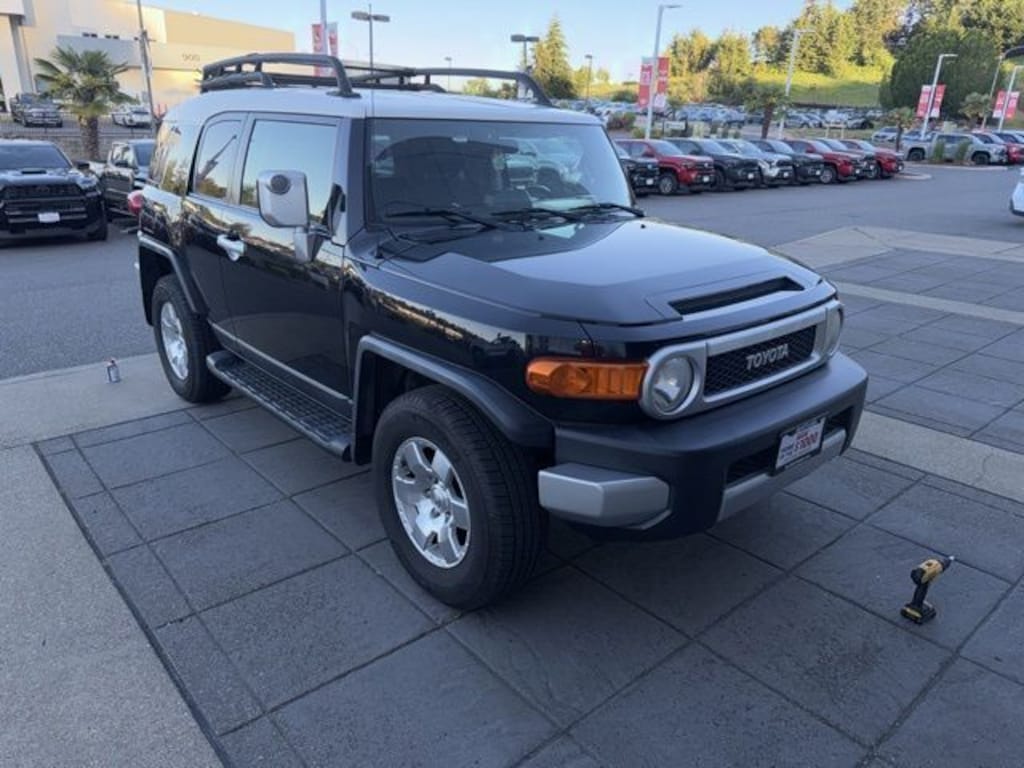 Used 2008 Toyota FJ Cruiser Base SUV