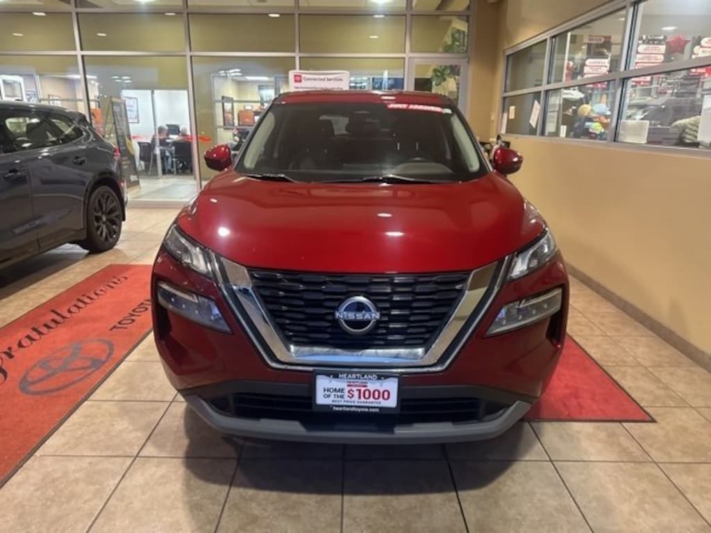 Used 2022 Nissan Rogue SV SUV