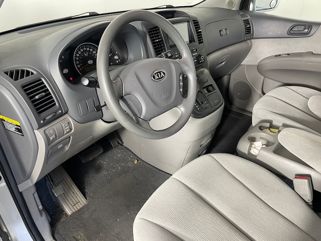 Used 2008 Kia Sedona LX Van Passenger Van