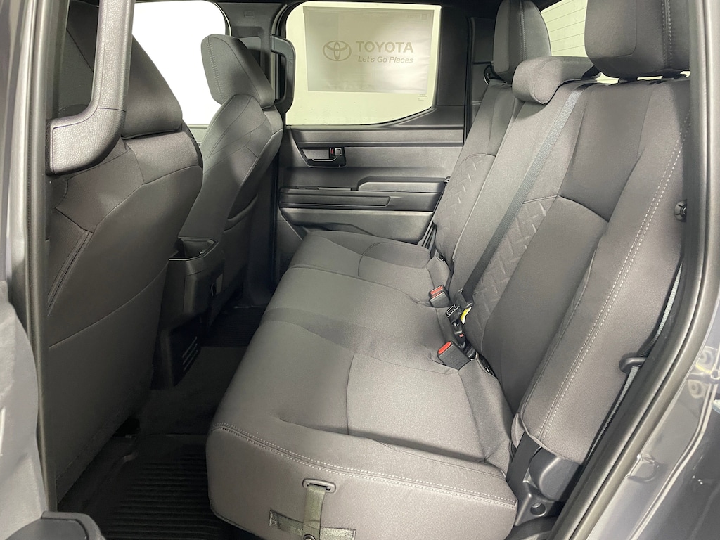 New 2025 Toyota Tacoma SR5 4X4 DOUBLE CAB