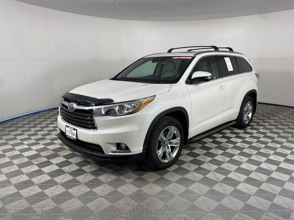Used 2016 Toyota Highlander Limited Platinum V6 SUV
