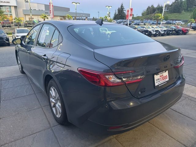2025 Toyota Camry LE photo 4