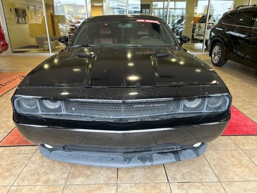 Used 2014 Dodge Challenger SXT Coupe