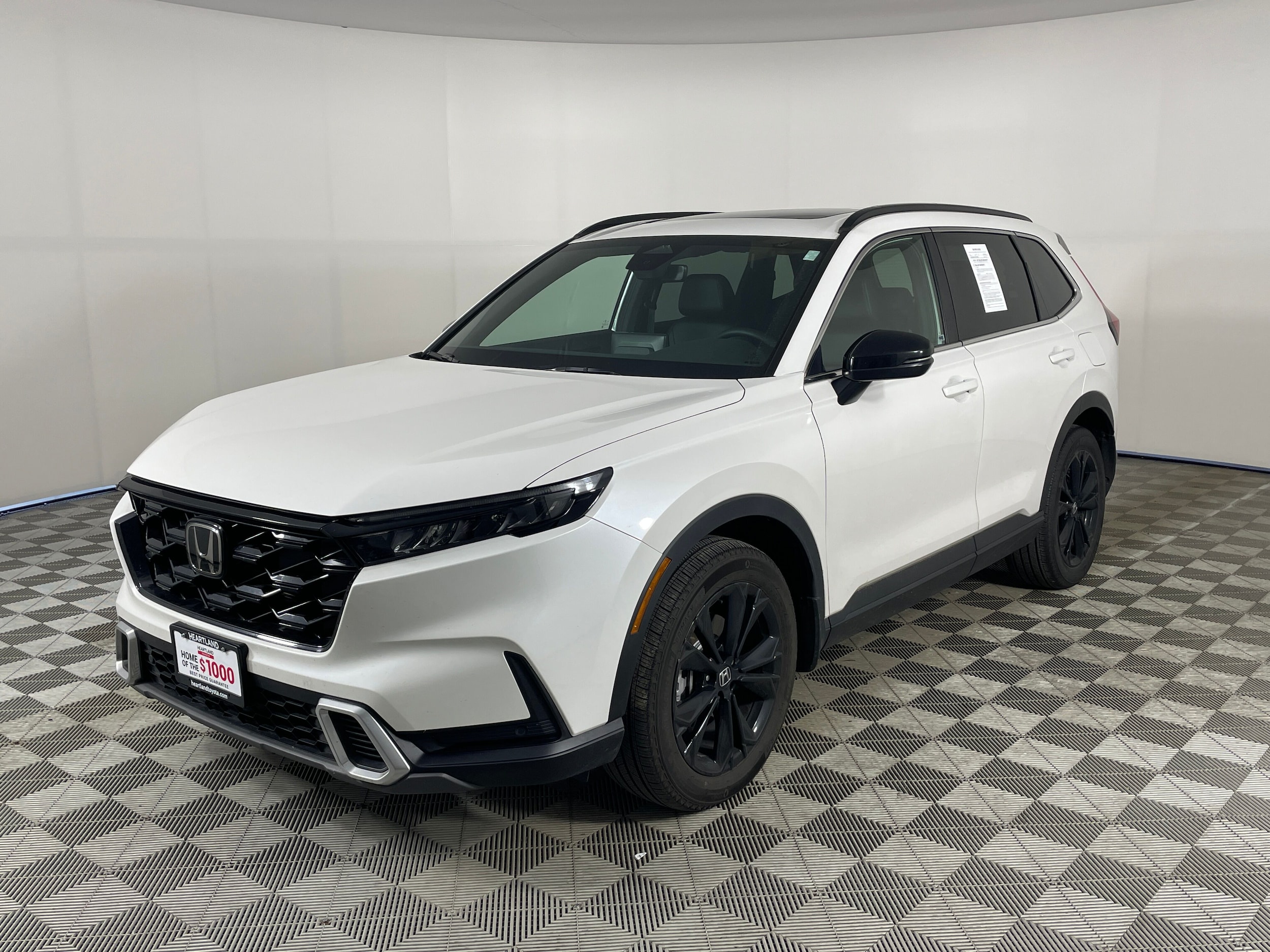 2025 Honda CR-V Hybrid Sport Touring AWD's photo