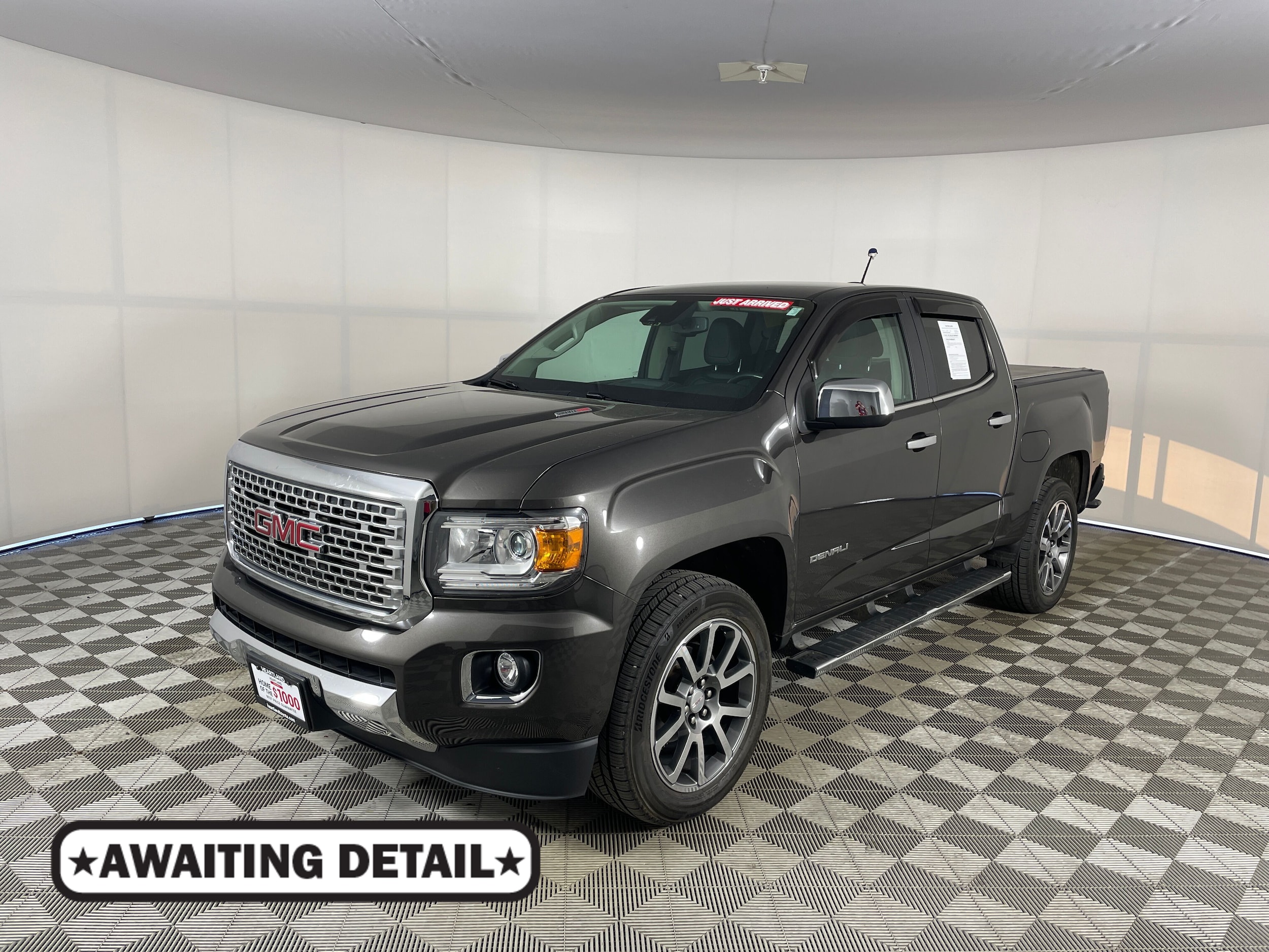 2019 GMC Canyon 4WD Denali Crew Cab Short Box's photo
