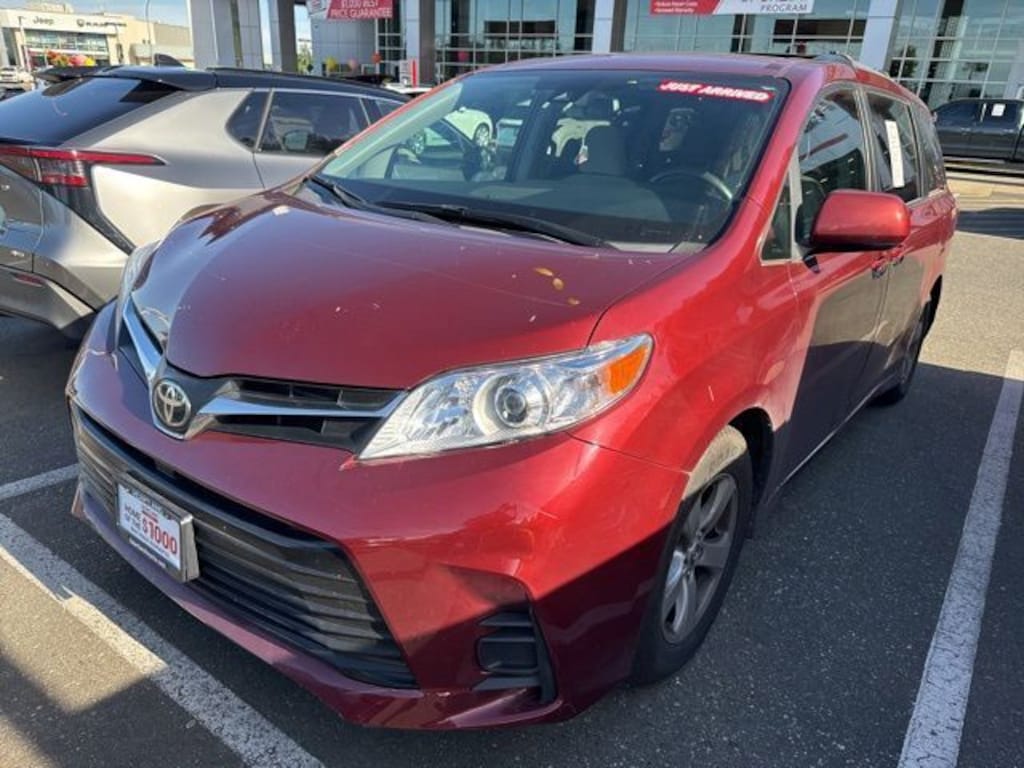 Used 2019 Toyota Sienna LE 8 Passenger Van
