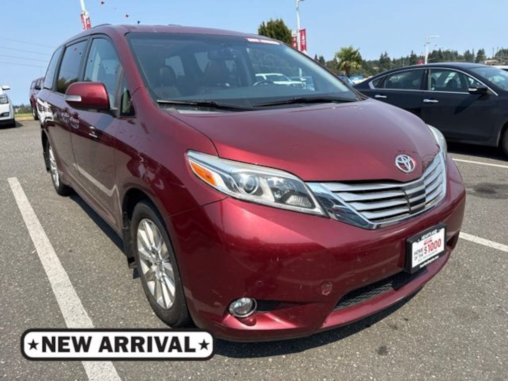 Used 2015 Toyota Sienna XLE Van