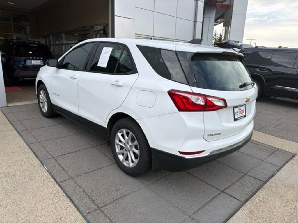 Used 2018 Chevrolet Equinox LS SUV