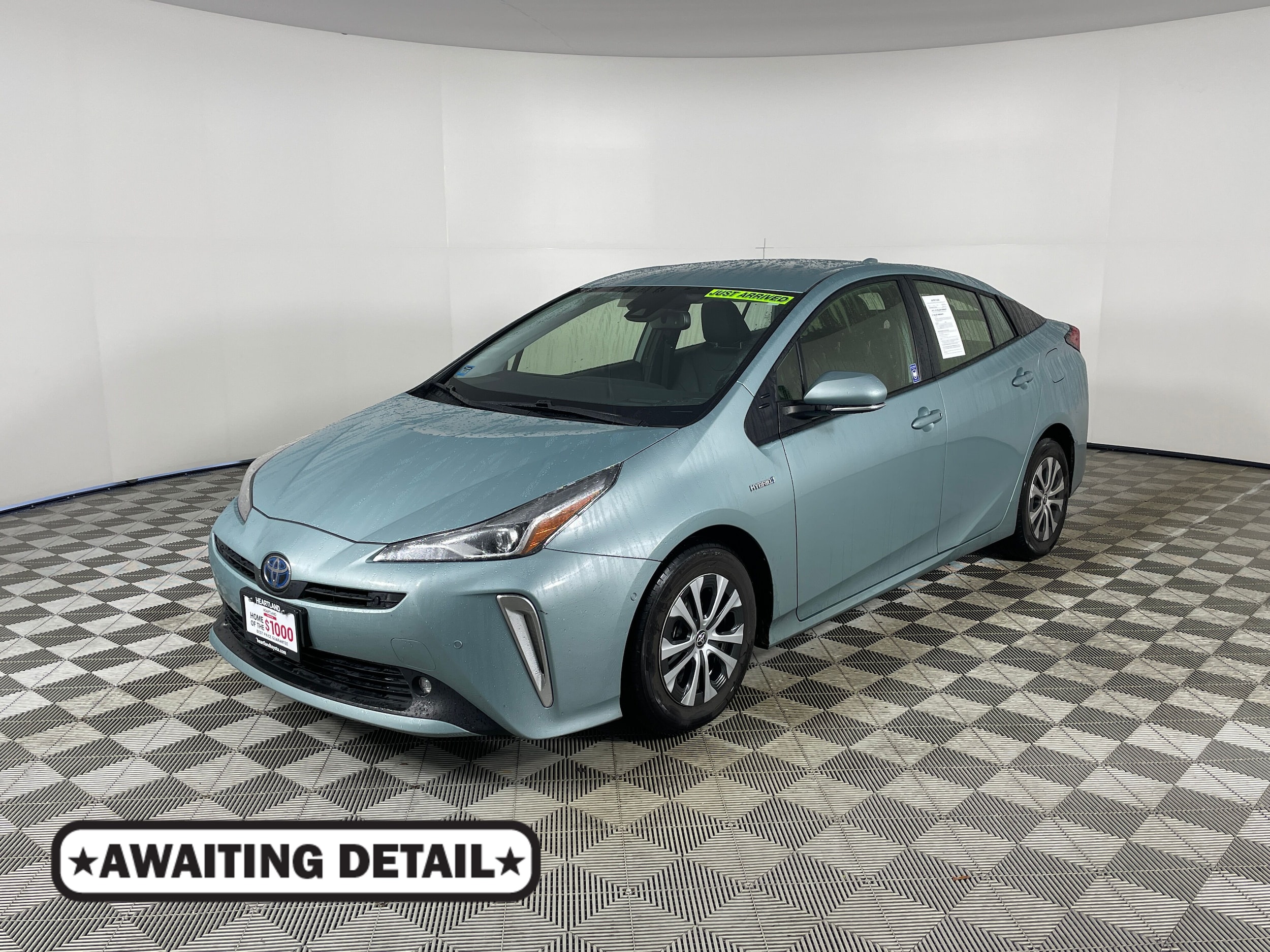 2021 Toyota Prius XLE's photo