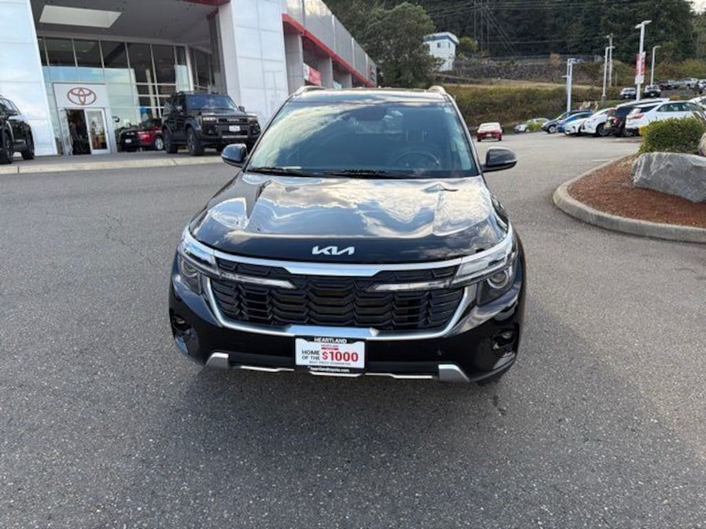 Used 2024 Kia Seltos EX SUV