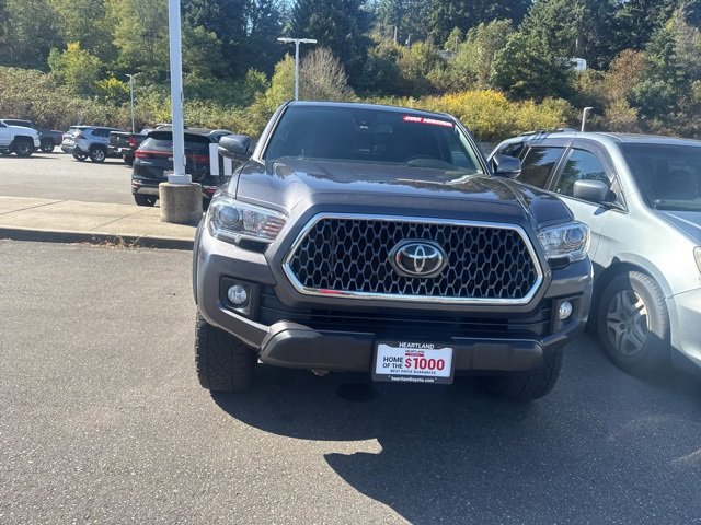 2019 Toyota Tacoma TRD V6 photo 2