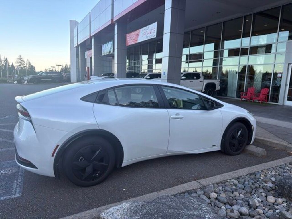 Used 2024 Toyota Prius Hatchback