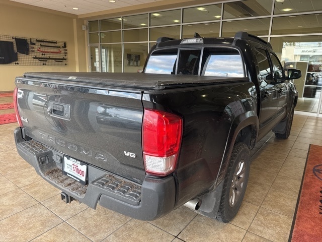 2016 Toyota Tacoma SR5 V6 photo 5