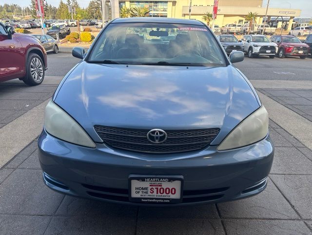 2002 Toyota Camry LE photo 2
