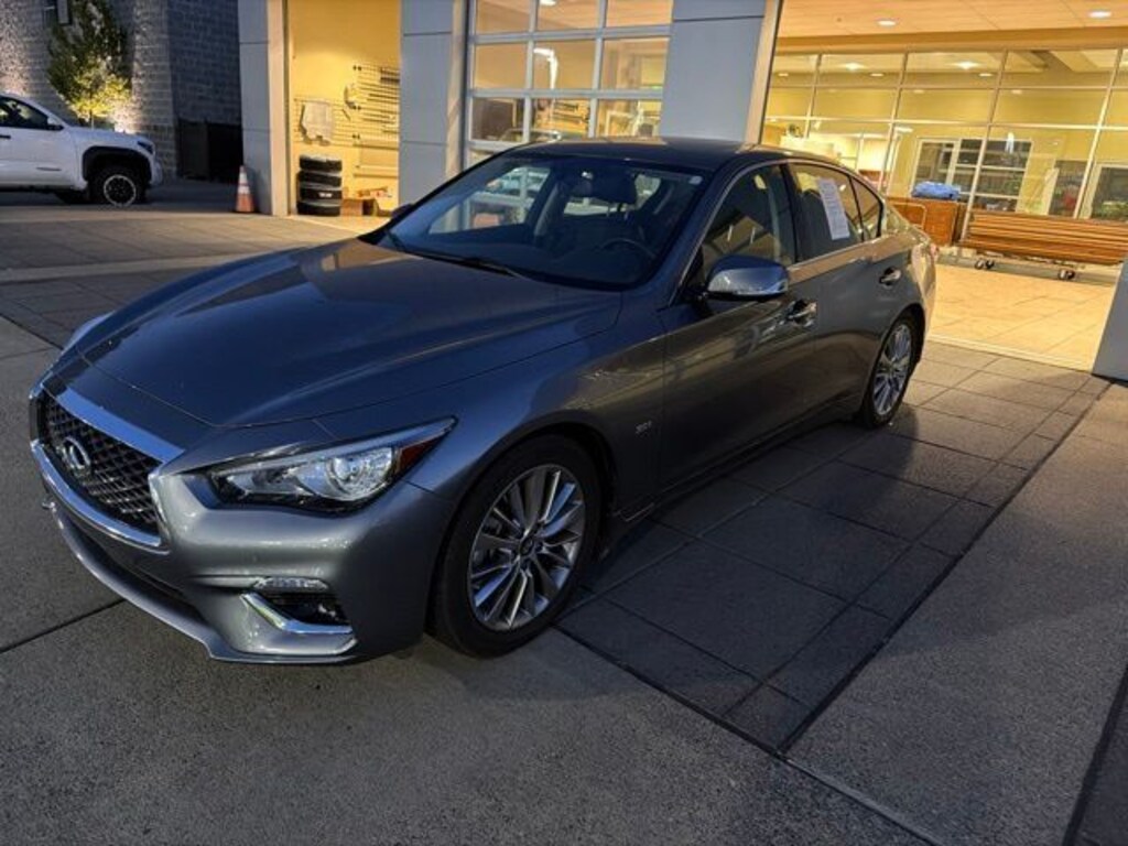 Used 2018 INFINITI Q50 3.0t LUXE Sedan