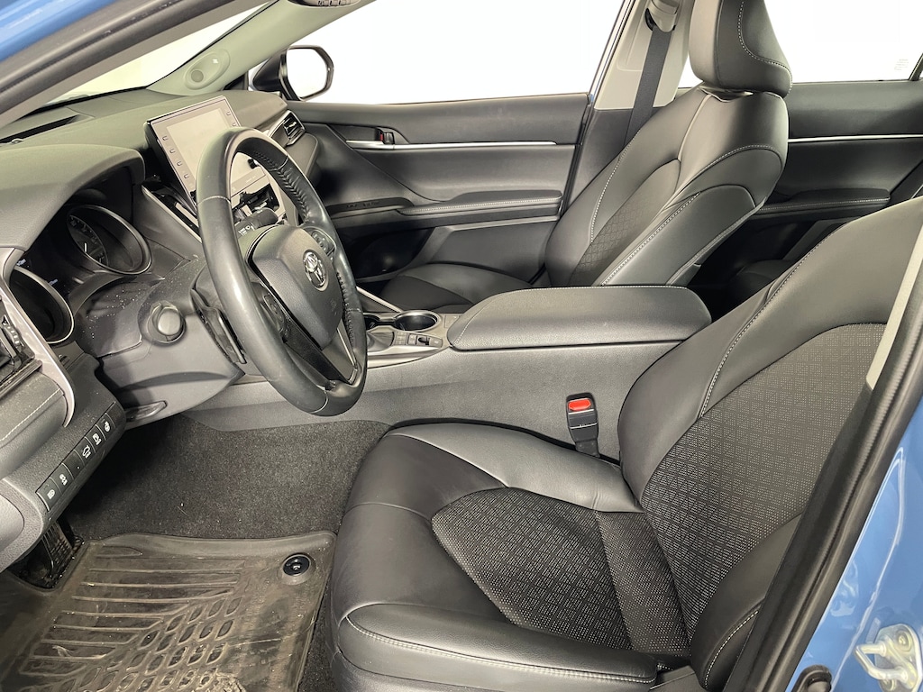 Used 2023 Toyota Camry Hybrid XSE Sedan