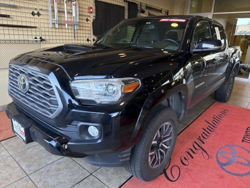 Used 2021 Toyota Tacoma Truck Double Cab