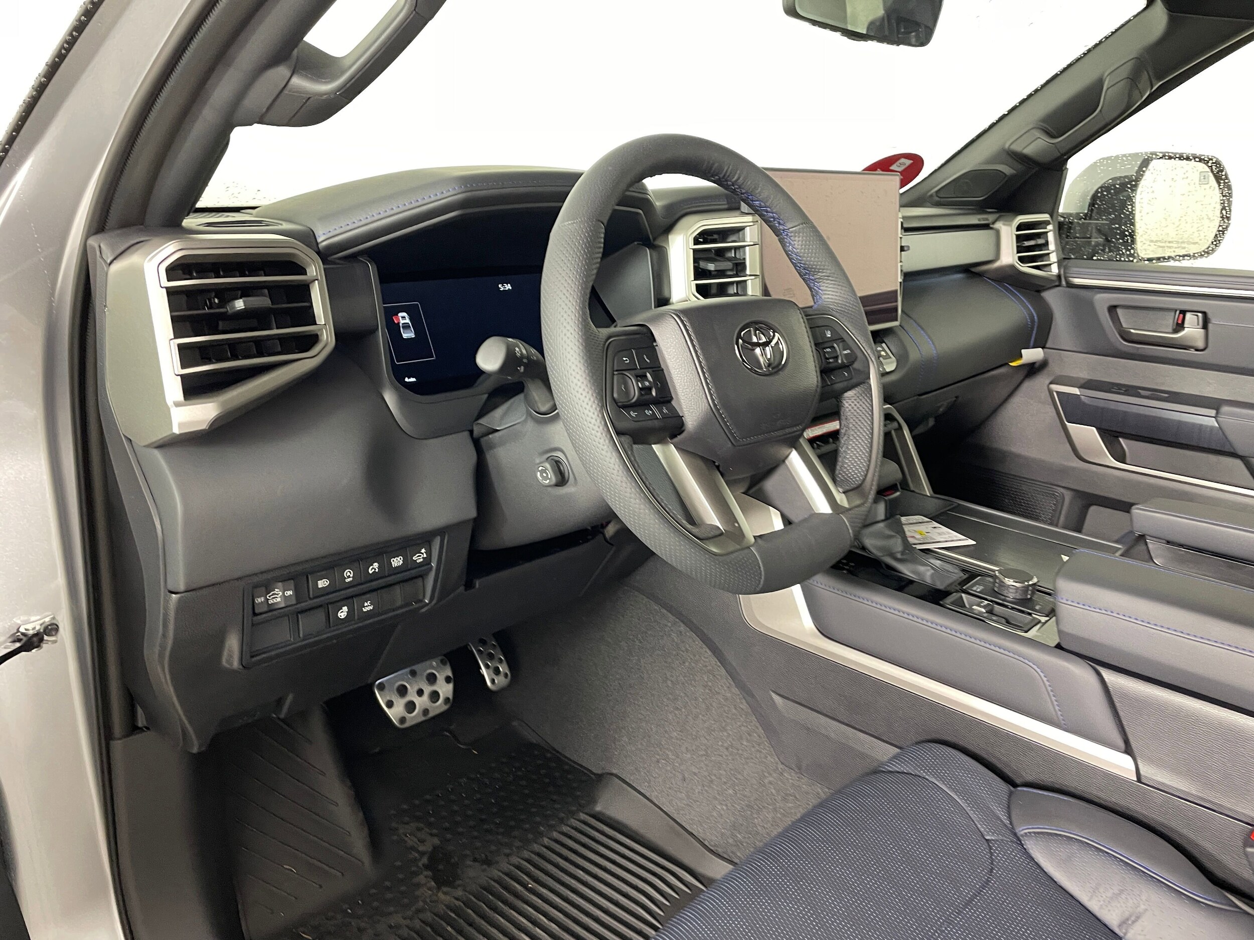 2026 Toyota Tundra Platinum CrewMax photo 2