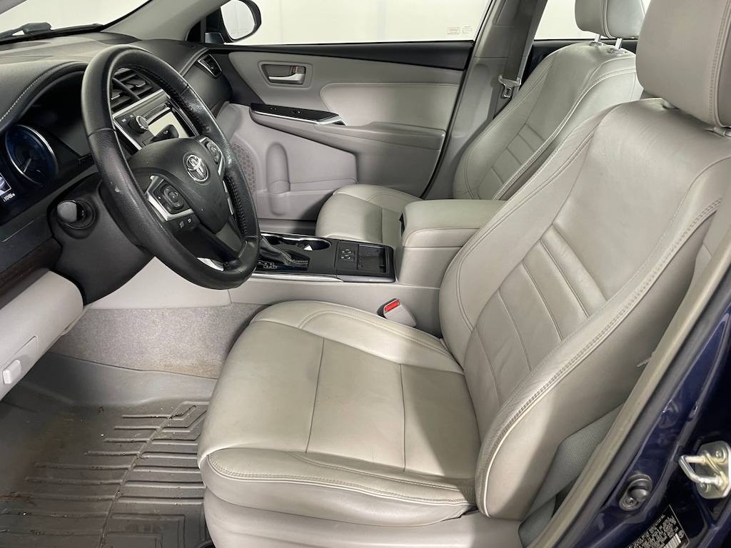 Used 2015 Toyota Camry XSE Sedan