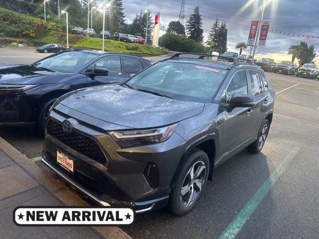 2024 Toyota RAV4 Prime SE AWD's photo