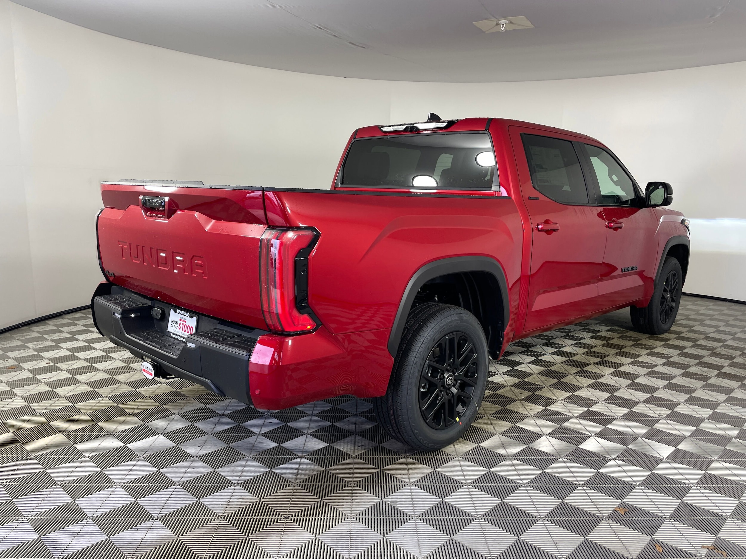 2026 Toyota Tundra Limited - Photo 6