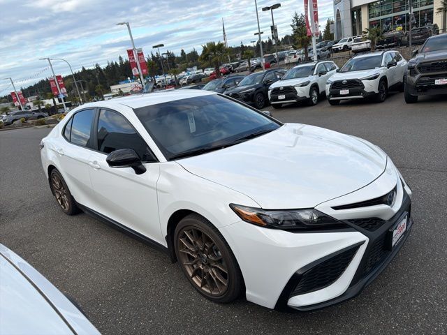 2024 Toyota Camry Hybrid SE Nightshade photo 5