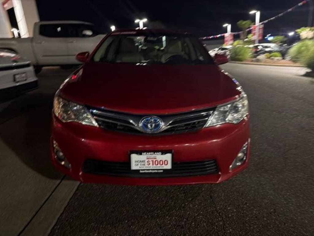 Used 2012 Toyota Camry Hybrid LE Sedan