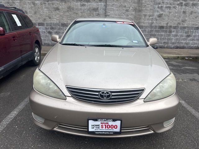2006 Toyota Camry photo 2