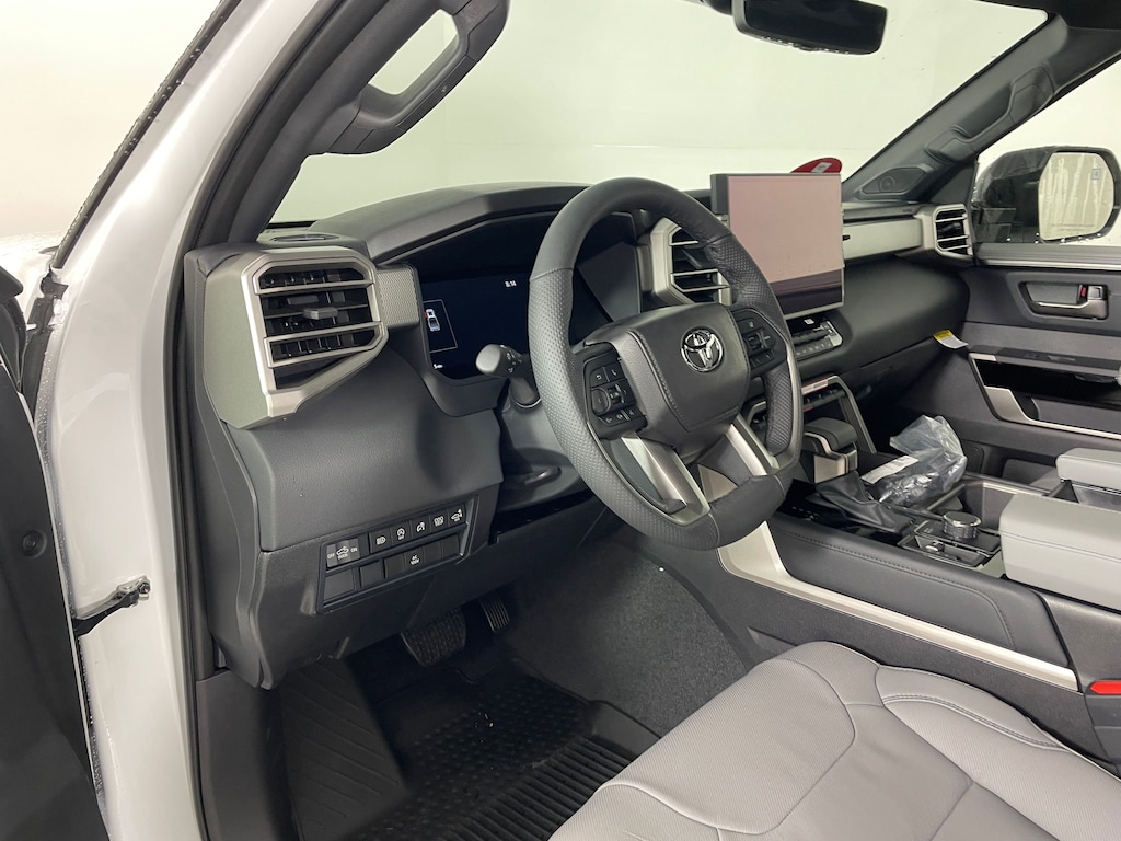 New 2026 Toyota Tundra Limited LIMITED CREWMAX 5.5