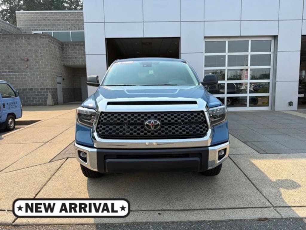 Used 2020 Toyota Tundra SR5 5.7L V8 Truck CrewMax