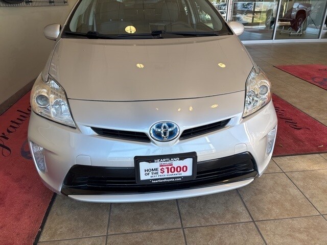 2012 Toyota Prius Two photo 2
