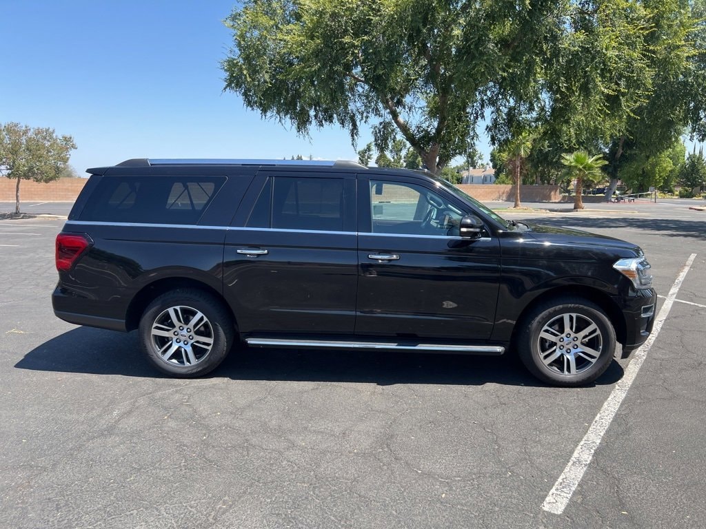 Used 2022 Ford Expedition Limited with VIN 1FMJK2AT4NEA29722 for sale in Clovis, CA