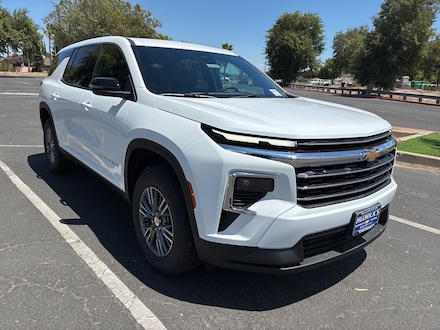 2026 Chevrolet Traverse LT SUV