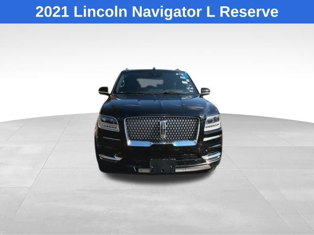 2021 Lincoln Navigator L Reserve photo 2