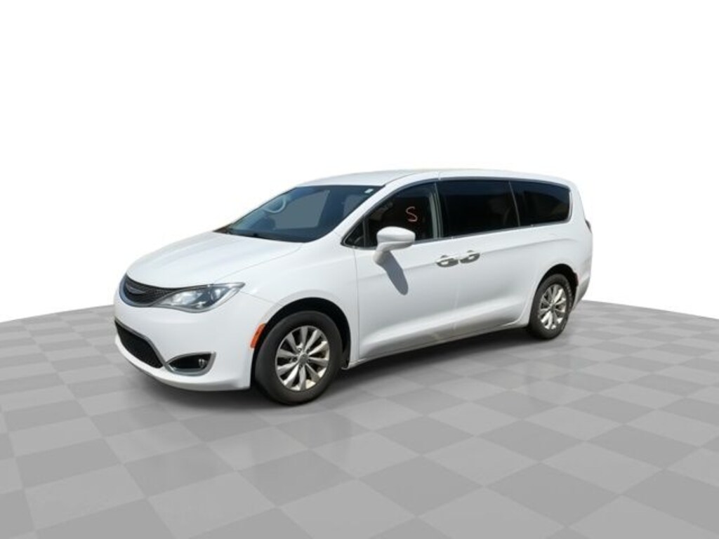 Certified 2018 Chrysler Pacifica Touring Plus Minivan/Van