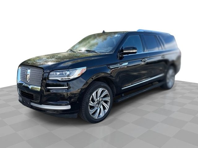 2023 Lincoln Navigator L SUV 
