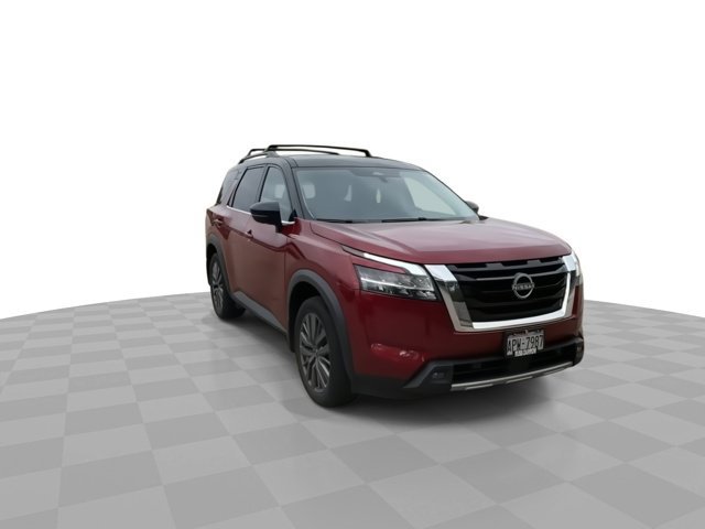 Used 2024 Nissan Pathfinder SL SUV