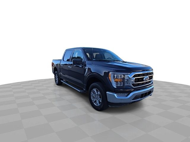 2022 Ford F-150 XLT photo 2