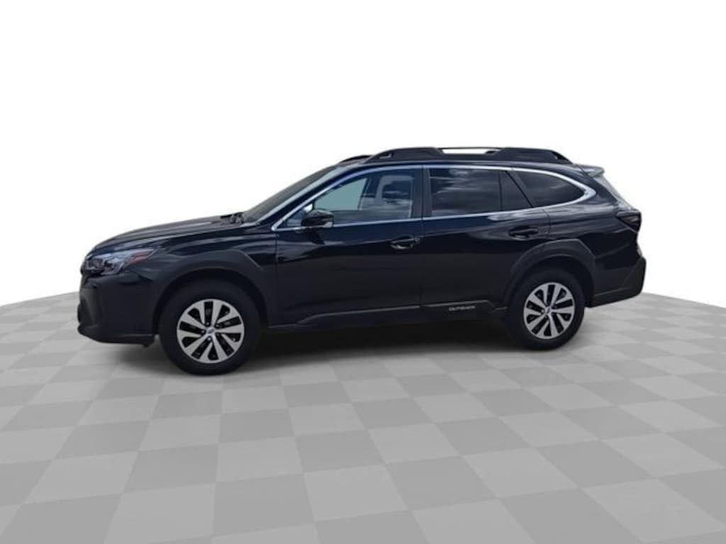 Used 2023 Subaru Outback Premium SUV