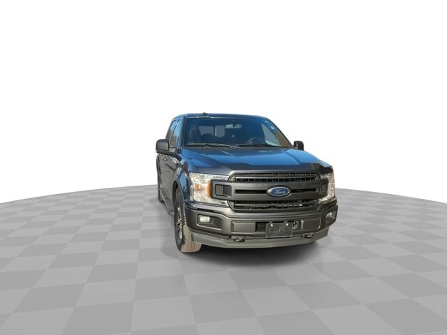2020 Ford F-150 XLT photo 4
