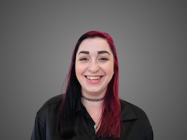 Staff member Meagan Jones from ID_e82dd7843494