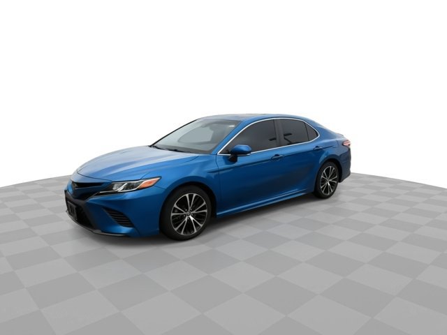Used 2018 Toyota Camry LE Sedan