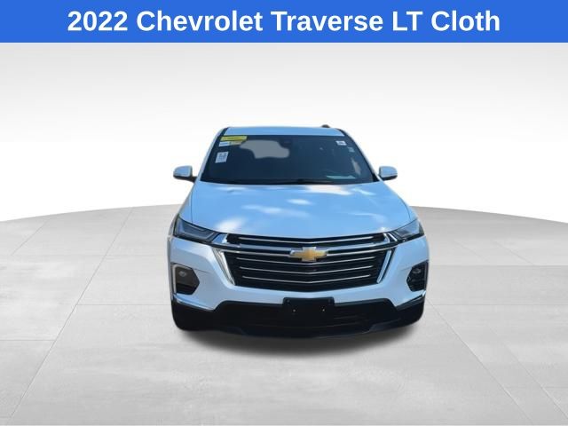 2022 Chevrolet Traverse photo 2